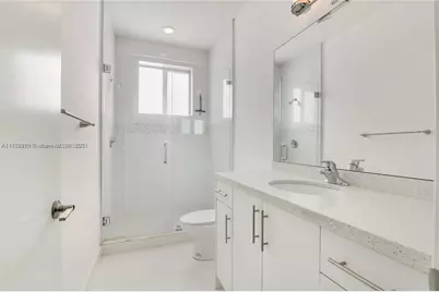 2621 NE 212th Ter #206, Miami, FL 33180 - Photo 4