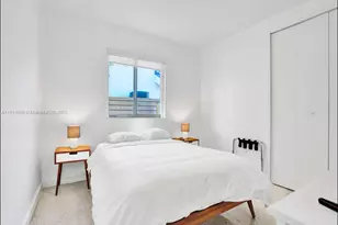 7537 W Treasure Dr, North Bay Village, FL 33141 - Photo 16