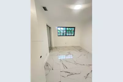 1325 NE 203rd St, Miami, FL 33179 - Photo 24