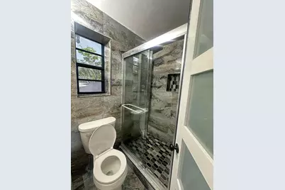 1325 NE 203rd St, Miami, FL 33179 - Photo 32