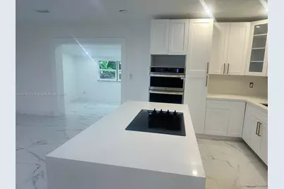 1325 NE 203rd St, Miami, FL 33179 - Photo 6