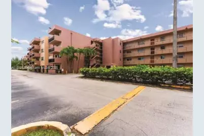 401 NW 72nd Ave #408-C, Miami, FL 33126 - Photo 1