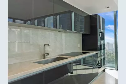 1451 Brickell Ave #2306, Miami, FL 33131 - Photo 10