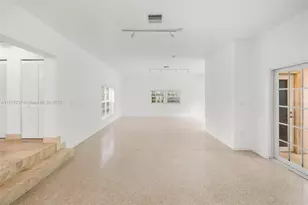 564 Golden Beach Dr, Golden Beach, FL 33160 - Photo 6