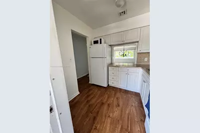 2701 NE 1st St #203, Pompano Beach, FL 33062 - Photo 16