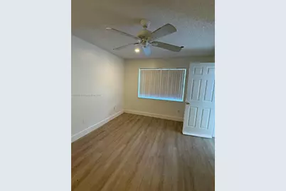 438 NE 210th Cir Ter #202-4B, Miami, FL 33179 - Photo 6