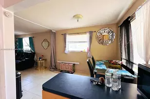 2420 Johnson St, Hollywood, FL 33020 - Photo 4