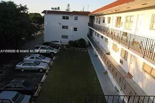 2420 Johnson St, Hollywood, FL 33020 - Photo 2