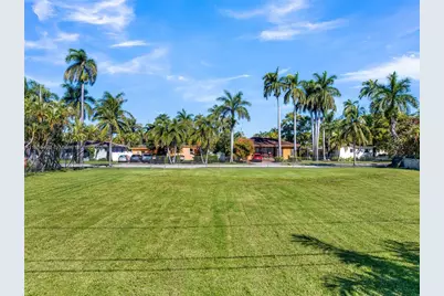 1310 Polk St, Hollywood, FL 33019 - Photo 10