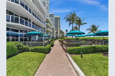 16500 Collins Ave #TH-10, Sunny Isles Beach, FL 33160 - Photo 72