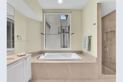 16500 Collins Ave #TH-10, Sunny Isles Beach, FL 33160 - Photo 38