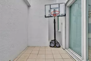 16500 Collins Ave, Sunny Isles Beach, FL 33160 - Photo 46