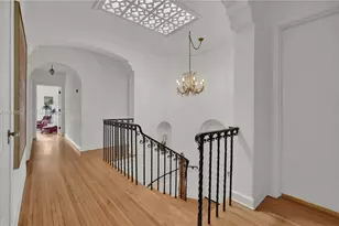 2050 Alton Rd, Miami Beach, FL 33140 - Photo 22