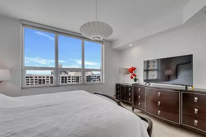 848 Brickell Key Dr #1803, Miami, FL 33131 - Photo 12