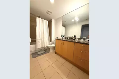 300 S Biscayne Blvd #T-3504, Miami, FL 33131 - Photo 8