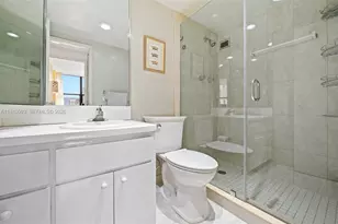 10185 Collins Ave, Bal Harbour, FL 33154 - Photo 20
