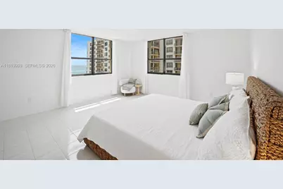 10185 Collins Ave #1508, Bal Harbour, FL 33154 - Photo 14