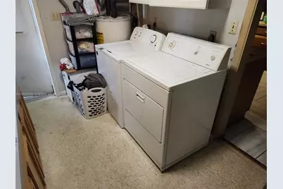 2804 61st St E, Other City - In The State Of Florida, FL 34221 - Photo 6