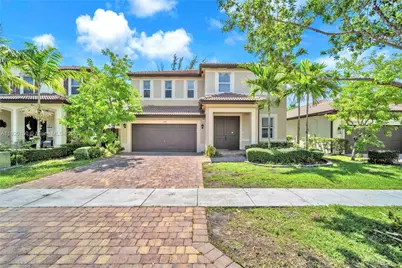 2190 SE 2nd St, Homestead, FL 33033 - Photo 2
