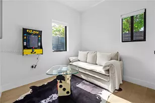550 NW 42nd St, Miami, FL 33127 - Photo 50