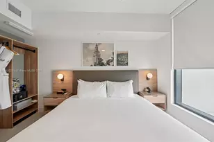 159 NE 6th St, Miami, FL 33132 - Photo 12