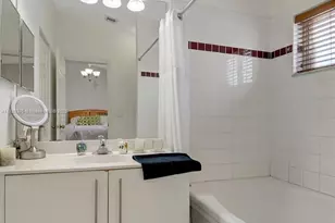 20865 NW 3rd Ln, Pembroke Pines, FL 33029 - Photo 34