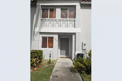 20865 NW 3rd Ln, Pembroke Pines, FL 33029 - Photo 1