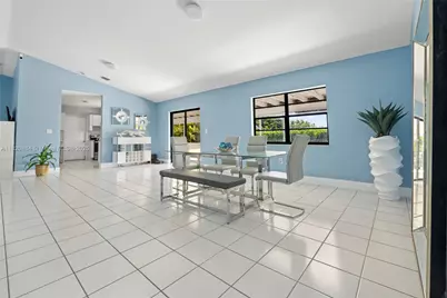 23421 SW 217th Ave, Homestead, FL 33031 - Photo 14