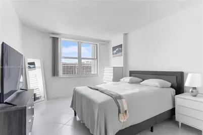 1965 S Ocean Dr #11E, Hallandale Beach, FL 33009 - Photo 10
