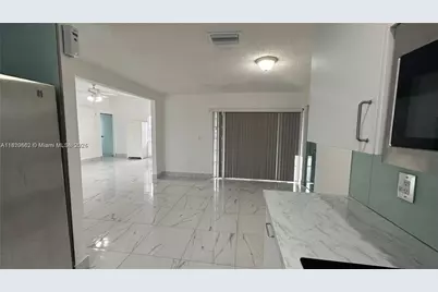 13060 SW 262nd Ter #13060, Homestead, FL 33032 - Photo 6