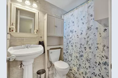 16901 NE 13th Ave #110, Miami, FL 33162 - Photo 10