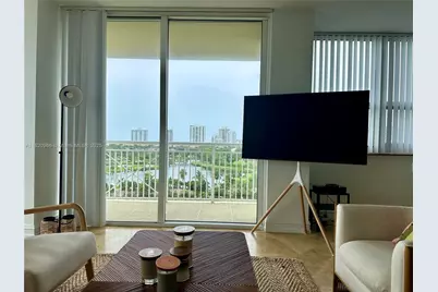 19501 W Country Club Dr #914, Aventura, FL 33180 - Photo 18