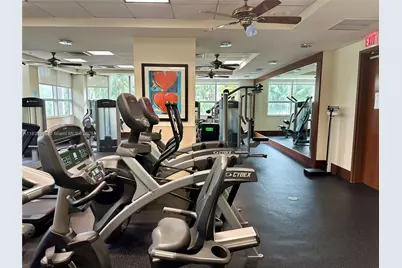 19501 W Country Club Dr #914, Aventura, FL 33180 - Photo 48