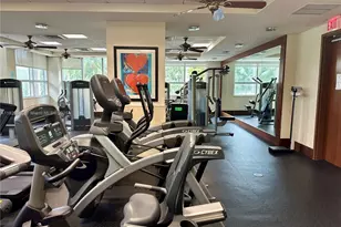 19501 W Country Club Dr, Aventura, FL 33180 - Photo 48