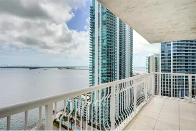 1200 Brickell Bay Dr #2501, Miami, FL 33131 - Photo 1