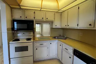 5841 NW 61st Ave, Tamarac, FL 33319 - Photo 8