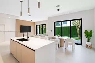 3318 Day Ave, Miami, FL 33133 - Photo 1