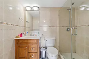 6705 NW 169th St, Hialeah, FL 33015 - Photo 20