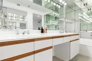 3530 Mystic Pointe Dr, Aventura, FL 33180 - Photo 18