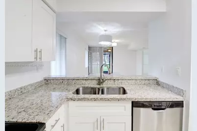 15495 N Miami Lakeway N #102, Miami Lakes, FL 33014 - Photo 12