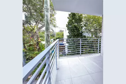 3374 Day Ave #A, Miami, FL 33133 - Photo 8