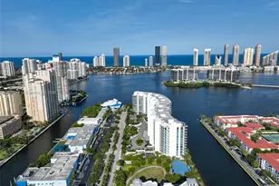 3300 NE 188th St, Aventura, FL 33180 - Photo 24