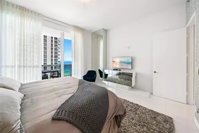 15901 Collins Ave #3302, Sunny Isles Beach, FL 33160 - Photo 24