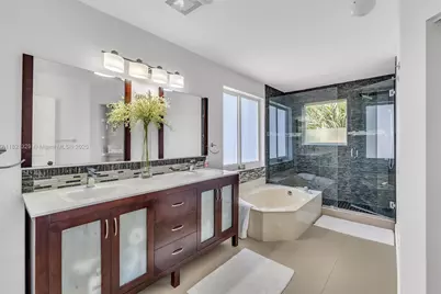 15631 SW 53rd St, Miramar, FL 33027 - Photo 20