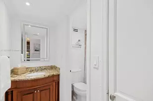 2899 Collins Ave, Miami Beach, FL 33140 - Photo 12