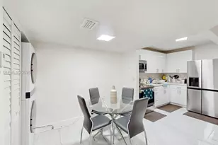 7180 NW 179th St, Hialeah, FL 33015 - Photo 8