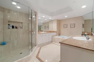 21050 Point Pl, Aventura, FL 33180 - Photo 16