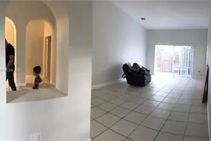 10932 NW 69th St, Doral, FL 33178 - Photo 2