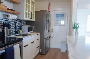 7904 West Dr, North Bay Village, FL 33141 - Photo 18