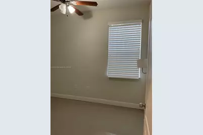 798 NE 43 St #B, Oakland Park, FL 33334 - Photo 32